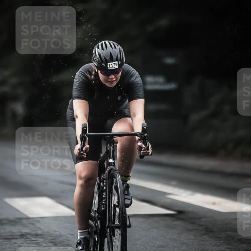 13.09.2026 - Stadtparktriathlon H.Heesch http://msf.ph/oto/10378554 13.09.2026 12:21:27 Radfahren 975, 996, 1109, 1133, 1154, 1179 meine-sportfotos.de