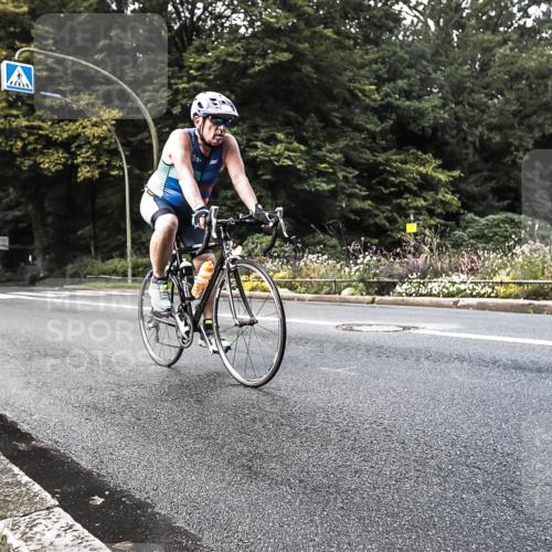 13.09.2026 - Stadtparktriathlon H.Heesch http://msf.ph/oto/10378556 13.09.2026 10:49:03 Radfahren 450, 512, 513, 542, 559 meine-sportfotos.de