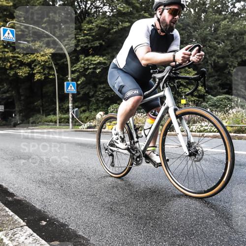 13.09.2026 - Stadtparktriathlon H.Heesch http://msf.ph/oto/10378580 13.09.2026 10:49:13 Radfahren 541 meine-sportfotos.de