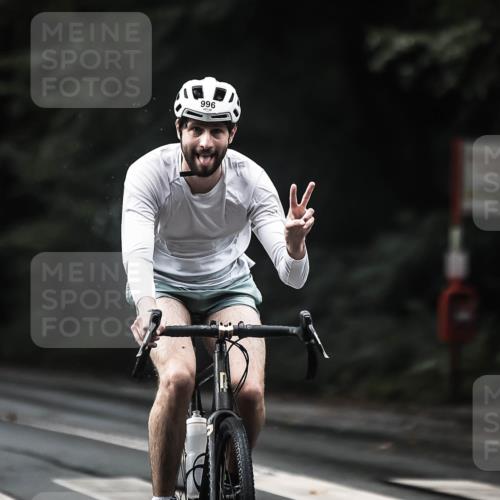 13.09.2026 - Stadtparktriathlon H.Heesch http://msf.ph/oto/10378591 13.09.2026 12:21:30 Radfahren 975, 996, 1066, 1109, 1133, 1154, 1179 meine-sportfotos.de