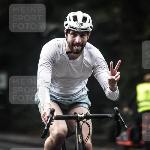 13.09.2026 - Stadtparktriathlon H.Heesch http://msf.ph/oto/10378603 13.09.2026 12:21:31 Radfahren 975, 996, 1066, 1109, 1154, 1179 meine-sportfotos.de
