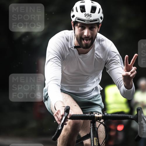 13.09.2026 - Stadtparktriathlon H.Heesch http://msf.ph/oto/10378606 13.09.2026 12:21:31 Radfahren 975, 996, 1066, 1109, 1154, 1179 meine-sportfotos.de