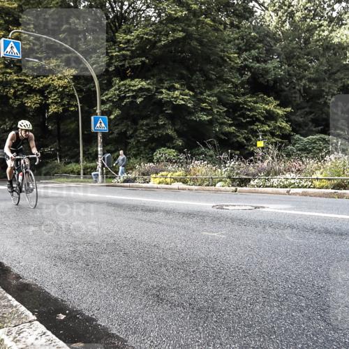 13.09.2026 - Stadtparktriathlon H.Heesch http://msf.ph/oto/10378618 13.09.2026 10:49:33 Radfahren 496, 503, 560 meine-sportfotos.de