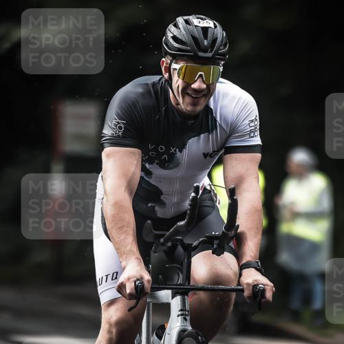 13.09.2026 - Stadtparktriathlon H.Heesch http://msf.ph/oto/10378639 13.09.2026 12:21:34 Radfahren 975, 996, 1066 meine-sportfotos.de