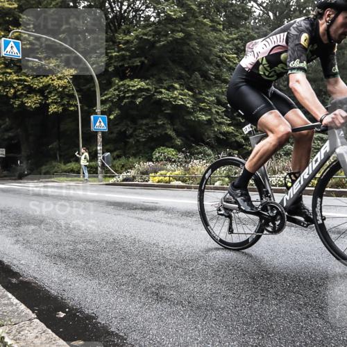 13.09.2026 - Stadtparktriathlon H.Heesch http://msf.ph/oto/10378642 13.09.2026 10:01:42 Radfahren 338 meine-sportfotos.de