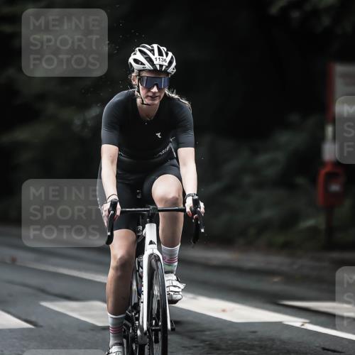 13.09.2026 - Stadtparktriathlon H.Heesch http://msf.ph/oto/10378682 13.09.2026 12:21:42 Radfahren 1009, 1066, 1136 meine-sportfotos.de