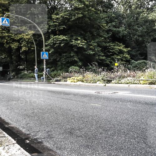 13.09.2026 - Stadtparktriathlon H.Heesch http://msf.ph/oto/10378693 13.09.2026 10:49:38 Radfahren 409, 503 meine-sportfotos.de