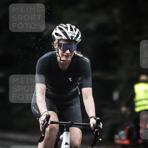 13.09.2026 - Stadtparktriathlon H.Heesch http://msf.ph/oto/10378695 13.09.2026 12:21:42 Radfahren 1009, 1066, 1136 meine-sportfotos.de