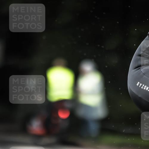 13.09.2026 - Stadtparktriathlon H.Heesch http://msf.ph/oto/10378710 13.09.2026 12:21:43 Radfahren 1009, 1136 meine-sportfotos.de