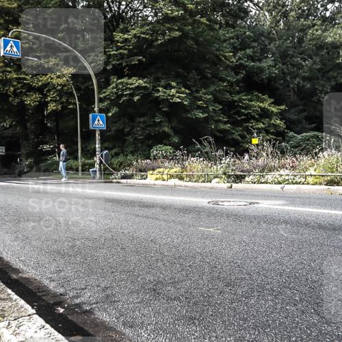 13.09.2026 - Stadtparktriathlon H.Heesch http://msf.ph/oto/10378722 13.09.2026 10:49:40 Radfahren 409, 461 meine-sportfotos.de