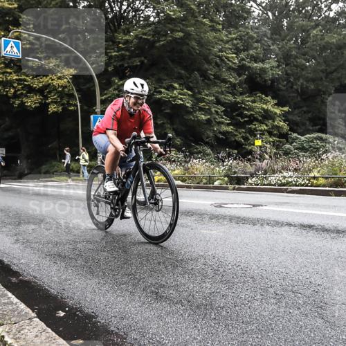 13.09.2026 - Stadtparktriathlon H.Heesch http://msf.ph/oto/10378736 13.09.2026 10:02:20 Radfahren 229, 245, 249, 274, 332, 336 meine-sportfotos.de