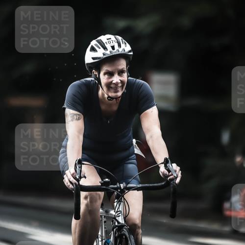 13.09.2026 - Stadtparktriathlon H.Heesch http://msf.ph/oto/10378761 13.09.2026 12:21:51 Radfahren 1009, 1070 meine-sportfotos.de