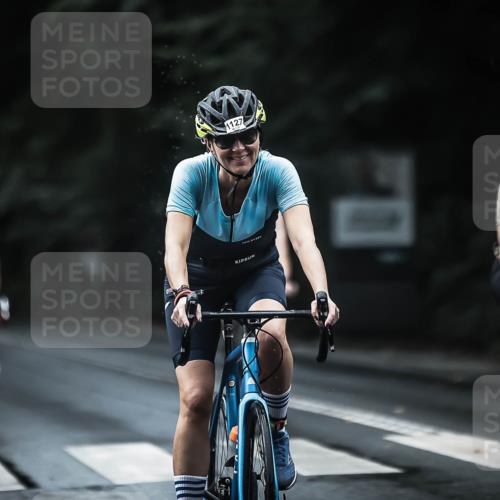 13.09.2026 - Stadtparktriathlon H.Heesch http://msf.ph/oto/10378801 13.09.2026 12:21:59 Radfahren 957, 1035, 1055, 1069, 1116, 1127, 1156, 1163 meine-sportfotos.de