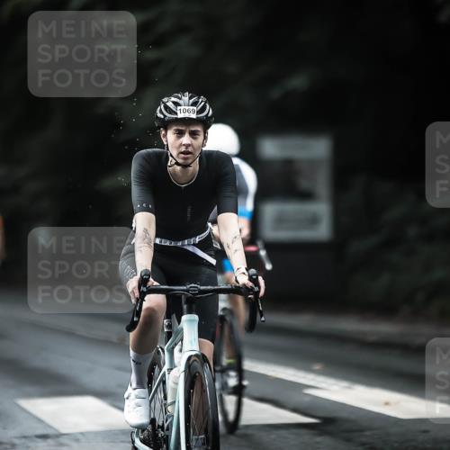 13.09.2026 - Stadtparktriathlon H.Heesch http://msf.ph/oto/10378855 13.09.2026 12:22:03 Radfahren 956, 957, 1035, 1055, 1069, 1100, 1116, 1127, 1156, 1163 meine-sportfotos.de