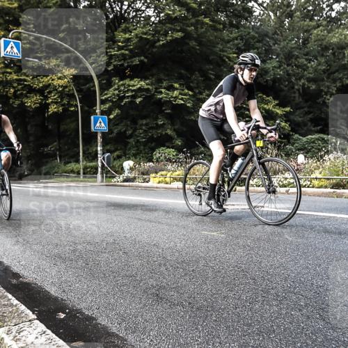 13.09.2026 - Stadtparktriathlon H.Heesch http://msf.ph/oto/10378890 13.09.2026 10:50:15 Radfahren 514, 539, 586 meine-sportfotos.de