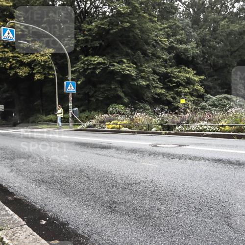 13.09.2026 - Stadtparktriathlon H.Heesch http://msf.ph/oto/10378911 13.09.2026 10:03:59 Radfahren 212 meine-sportfotos.de
