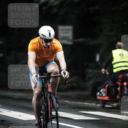 13.09.2026 - Stadtparktriathlon H.Heesch http://msf.ph/oto/10378925 13.09.2026 12:22:07 Radfahren 854, 956, 1006, 1035, 1050, 1055, 1069, 1100, 1116, 1156 meine-sportfotos.de