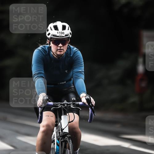 13.09.2026 - Stadtparktriathlon H.Heesch http://msf.ph/oto/10378948 13.09.2026 12:22:08 Radfahren 854, 956, 1006, 1050, 1055, 1069, 1100, 1116 meine-sportfotos.de