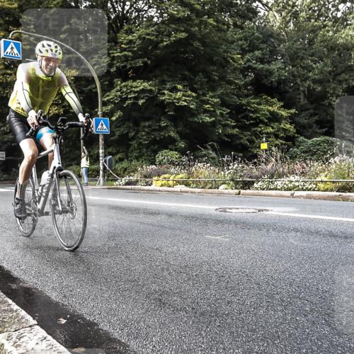 13.09.2026 - Stadtparktriathlon H.Heesch http://msf.ph/oto/10378950 13.09.2026 10:50:46 Radfahren 437, 508, 530, 536, 540 meine-sportfotos.de