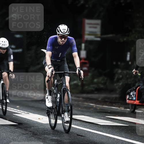13.09.2026 - Stadtparktriathlon H.Heesch http://msf.ph/oto/10378971 13.09.2026 12:22:11 Radfahren 854, 956, 1006, 1050, 1057, 1100, 1116 meine-sportfotos.de