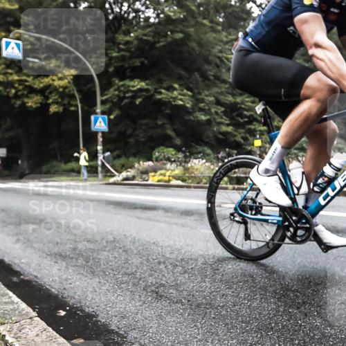 13.09.2026 - Stadtparktriathlon H.Heesch http://msf.ph/oto/10378979 13.09.2026 10:05:05 Radfahren 258, 311, 312 meine-sportfotos.de