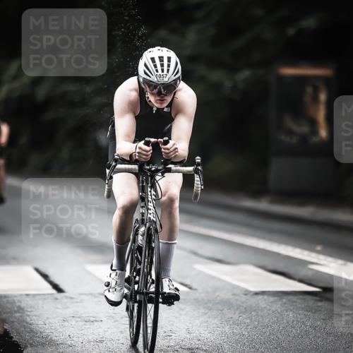 13.09.2026 - Stadtparktriathlon H.Heesch http://msf.ph/oto/10379014 13.09.2026 12:22:16 Radfahren 854, 960, 1006, 1050, 1057, 1121, 1160 meine-sportfotos.de