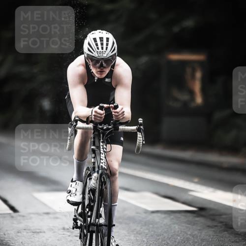 13.09.2026 - Stadtparktriathlon H.Heesch http://msf.ph/oto/10379022 13.09.2026 12:22:16 Radfahren 854, 960, 1006, 1050, 1057, 1121, 1160 meine-sportfotos.de