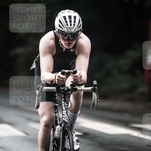 13.09.2026 - Stadtparktriathlon H.Heesch http://msf.ph/oto/10379034 13.09.2026 12:22:16 Radfahren 854, 960, 1006, 1050, 1057, 1121, 1160 meine-sportfotos.de