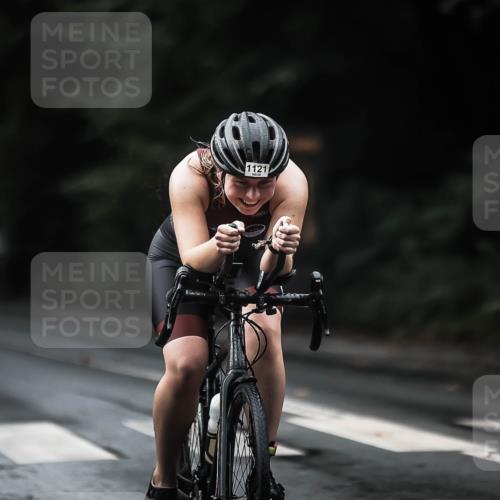 13.09.2026 - Stadtparktriathlon H.Heesch http://msf.ph/oto/10379045 13.09.2026 12:22:19 Radfahren 960, 971, 1057, 1121, 1160 meine-sportfotos.de