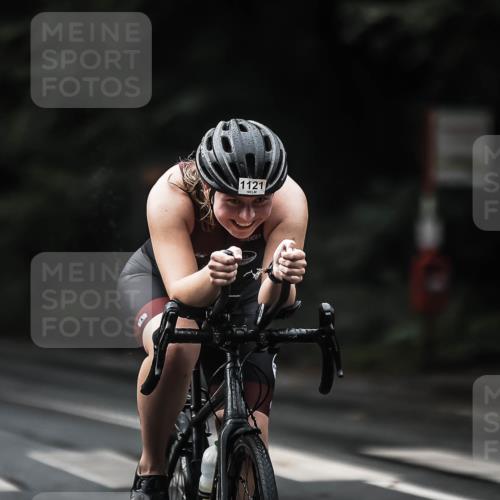 13.09.2026 - Stadtparktriathlon H.Heesch http://msf.ph/oto/10379051 13.09.2026 12:22:19 Radfahren 960, 971, 1057, 1121, 1160 meine-sportfotos.de