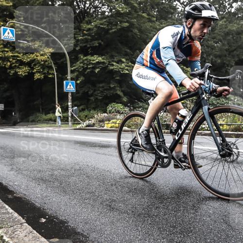 13.09.2026 - Stadtparktriathlon H.Heesch http://msf.ph/oto/10379061 13.09.2026 10:05:42 Radfahren 321 meine-sportfotos.de