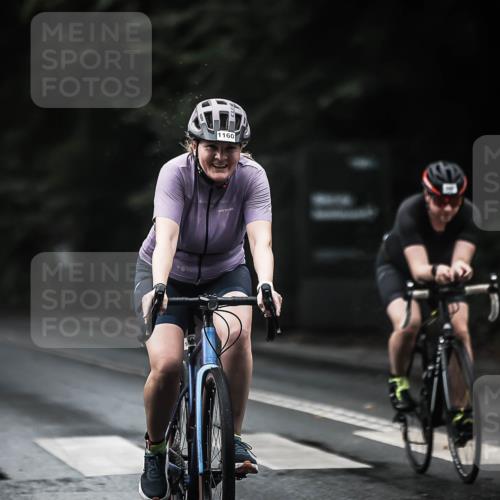 13.09.2026 - Stadtparktriathlon H.Heesch http://msf.ph/oto/10379069 13.09.2026 12:22:22 Radfahren 960, 971, 1057, 1121, 1143, 1160 meine-sportfotos.de
