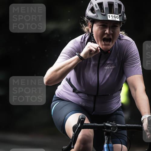 13.09.2026 - Stadtparktriathlon H.Heesch http://msf.ph/oto/10379092 13.09.2026 12:22:23 Radfahren 960, 971, 1121, 1143, 1160 meine-sportfotos.de