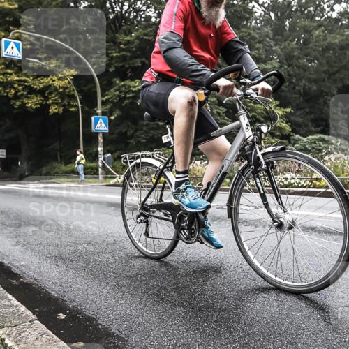 13.09.2026 - Stadtparktriathlon H.Heesch http://msf.ph/oto/10379101 13.09.2026 10:06:29 Radfahren 276 meine-sportfotos.de