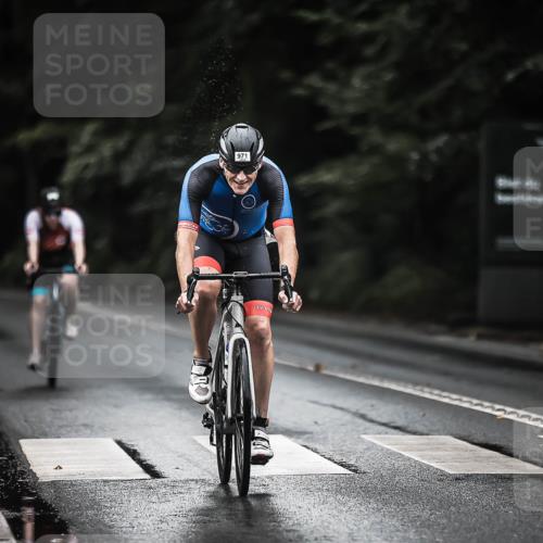 13.09.2026 - Stadtparktriathlon H.Heesch http://msf.ph/oto/10379103 13.09.2026 12:22:25 Radfahren 960, 971, 1143, 1160 meine-sportfotos.de