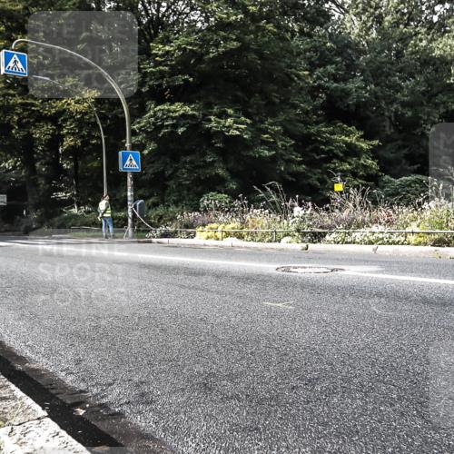 13.09.2026 - Stadtparktriathlon H.Heesch http://msf.ph/oto/10379113 13.09.2026 10:51:03 Radfahren 444, 488 meine-sportfotos.de