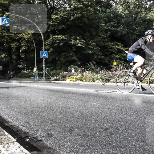 13.09.2026 - Stadtparktriathlon H.Heesch http://msf.ph/oto/10379207 13.09.2026 10:51:07 Radfahren 343, 444, 481, 528, 562 meine-sportfotos.de