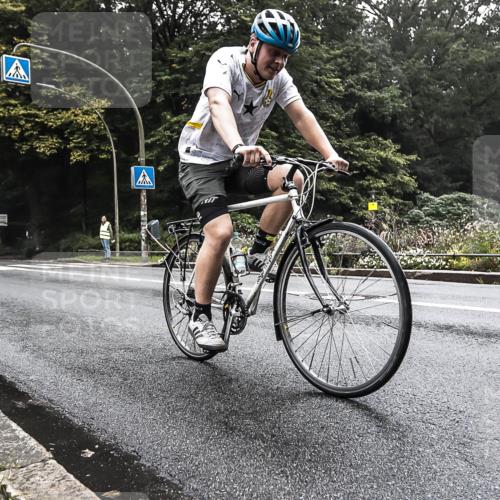 13.09.2026 - Stadtparktriathlon H.Heesch http://msf.ph/oto/10379246 13.09.2026 10:08:38 Radfahren 337 meine-sportfotos.de