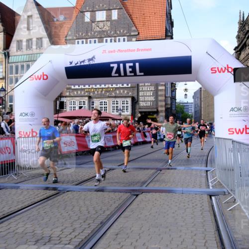 13.09.2026 - 21. swb-Marathon Bremen Tim E. http://msf.ph/oto/10379248 13.09.2026 13:14:36 Ziel 107, 235, 469, 1125, 1542, 1998, 2043, 2084, 2203, 2913, 2922, 3545, 4452, 4728, 5836, 5986, 6130, 7029, 7591, 7659, 7826, 8456, 8919, 9783 meine-sportfotos.de