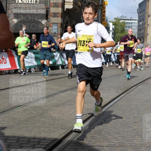 13.09.2026 - 21. swb-Marathon Bremen Strokosch-Dieckow http://msf.ph/oto/10379331 13.09.2026 11:04:11 Ziel 10090, 10091, 10152, 10357, 10403, 10429, 10607, 10659, 10720, 10796, 10918, 11149, 11319, 11325, 11451, 11470, 11471, 11511, 11618, 11868, 11967, 12140, 12260, 12392, 12433, 12504, 10182, 10245, 10291, 10526, 10613, 11214, 11215, 11221, 11248, 11336, 11410, 11720, 11740, 12009, 12929 meine-sportfotos.de