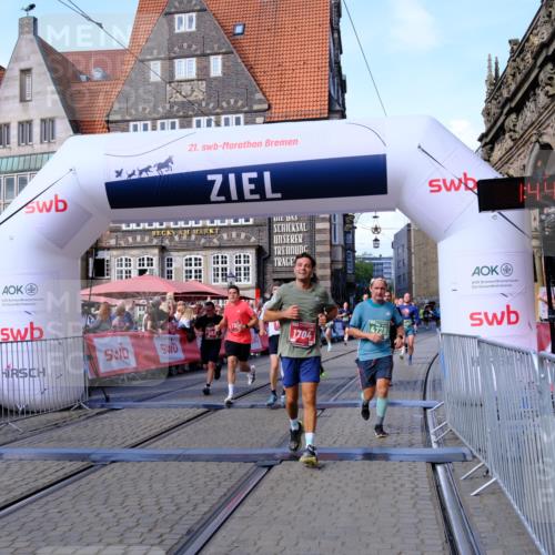 13.09.2026 - 21. swb-Marathon Bremen Tim E. http://msf.ph/oto/10379353 13.09.2026 13:14:38 Ziel 107, 235, 376, 469, 1043, 1125, 1492, 1542, 1814, 1998, 2043, 2084, 2203, 2913, 2922, 3085, 3545, 4452, 4728, 5836, 5986, 6130, 6506, 7591, 7659, 7826, 8456, 8919, 9783 meine-sportfotos.de