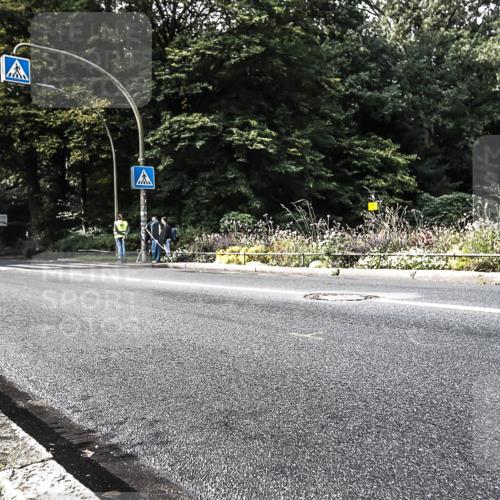 13.09.2026 - Stadtparktriathlon H.Heesch http://msf.ph/oto/10379363 13.09.2026 10:51:14 Radfahren 375, 534 meine-sportfotos.de