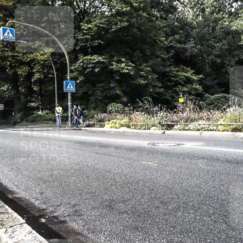 13.09.2026 - Stadtparktriathlon H.Heesch http://msf.ph/oto/10379370 13.09.2026 10:51:15 Radfahren 534 meine-sportfotos.de
