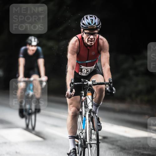 13.09.2026 - Stadtparktriathlon H.Heesch http://msf.ph/oto/10379390 13.09.2026 12:22:57 Radfahren 932, 1026, 1135 meine-sportfotos.de