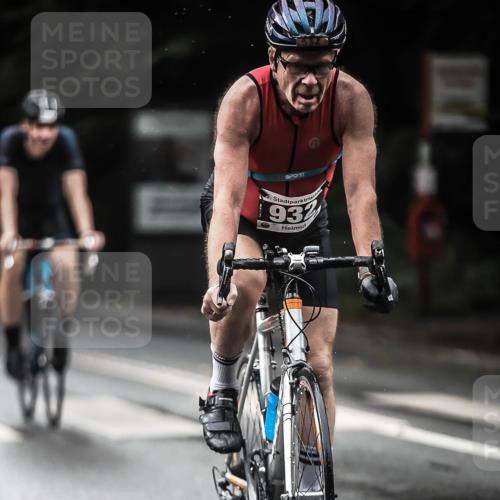 13.09.2026 - Stadtparktriathlon H.Heesch http://msf.ph/oto/10379403 13.09.2026 12:22:57 Radfahren 932, 1026, 1135 meine-sportfotos.de
