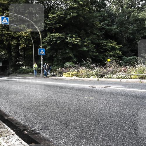 13.09.2026 - Stadtparktriathlon H.Heesch http://msf.ph/oto/10379416 13.09.2026 10:51:18 Radfahren 364, 534 meine-sportfotos.de