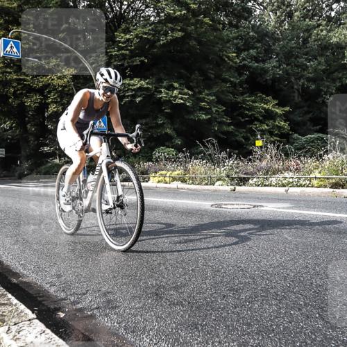 13.09.2026 - Stadtparktriathlon H.Heesch http://msf.ph/oto/10379438 13.09.2026 10:51:19 Radfahren 364, 534 meine-sportfotos.de