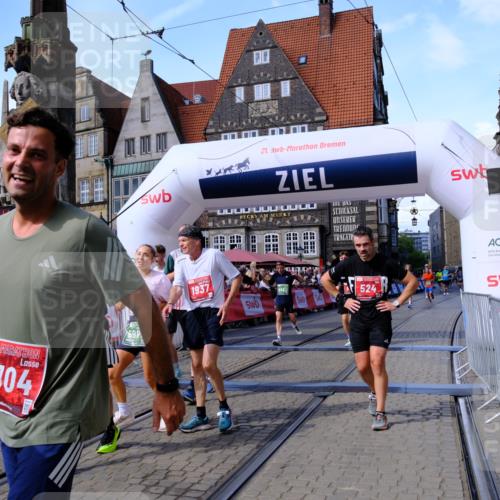 13.09.2026 - 21. swb-Marathon Bremen Tim E. http://msf.ph/oto/10379449 13.09.2026 13:14:43 Ziel 107, 376, 469, 1043, 1125, 1492, 1542, 1814, 2043, 2203, 2913, 3085, 3545, 3821, 4452, 4685, 4728, 5794, 5836, 5986, 6130, 6506, 7117, 7591, 7659, 7826, 8456, 8919, 9783, 9868 meine-sportfotos.de