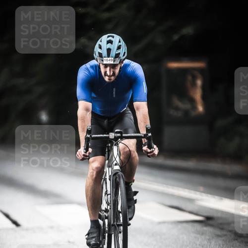 13.09.2026 - Stadtparktriathlon H.Heesch http://msf.ph/oto/10379516 13.09.2026 12:23:11 Radfahren 954, 1049, 1059 meine-sportfotos.de