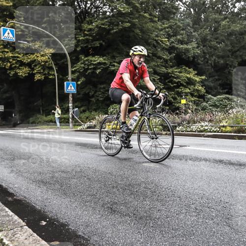 13.09.2026 - Stadtparktriathlon H.Heesch http://msf.ph/oto/10379528 13.09.2026 10:11:33 Radfahren 253, 271, 273, 296, 324 meine-sportfotos.de